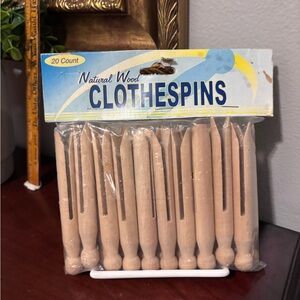 Natural Wood Clothespins 20 Count. Old school style